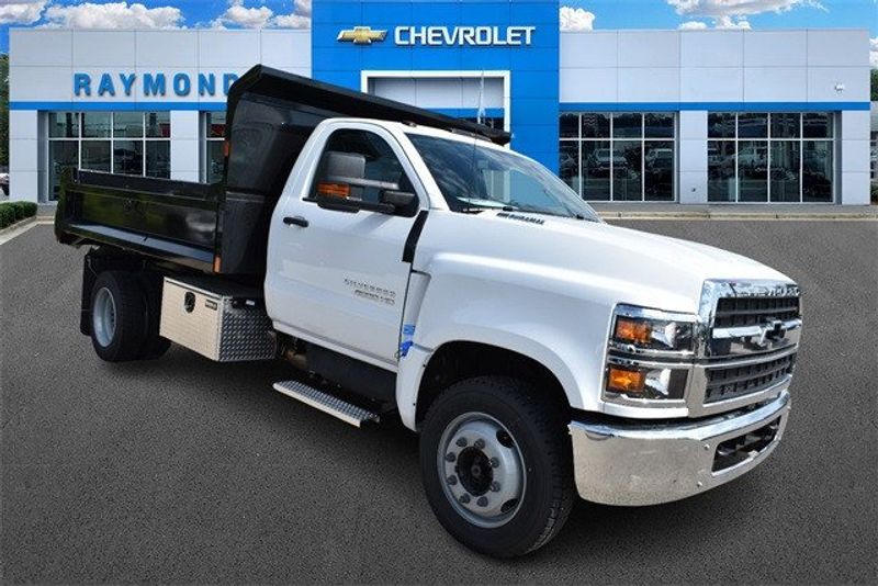 2024 Chevrolet Silverado 4500HD Work TruckImage 1