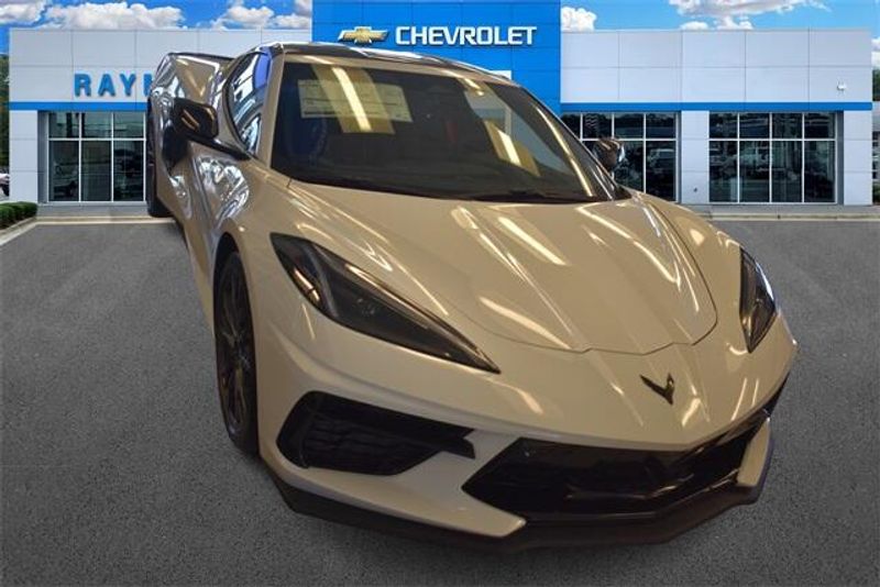 2025 Chevrolet Corvette StingrayImage 8