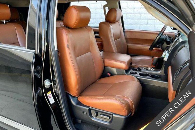 Used 2019 Toyota Sequoia PlatinumImage 6