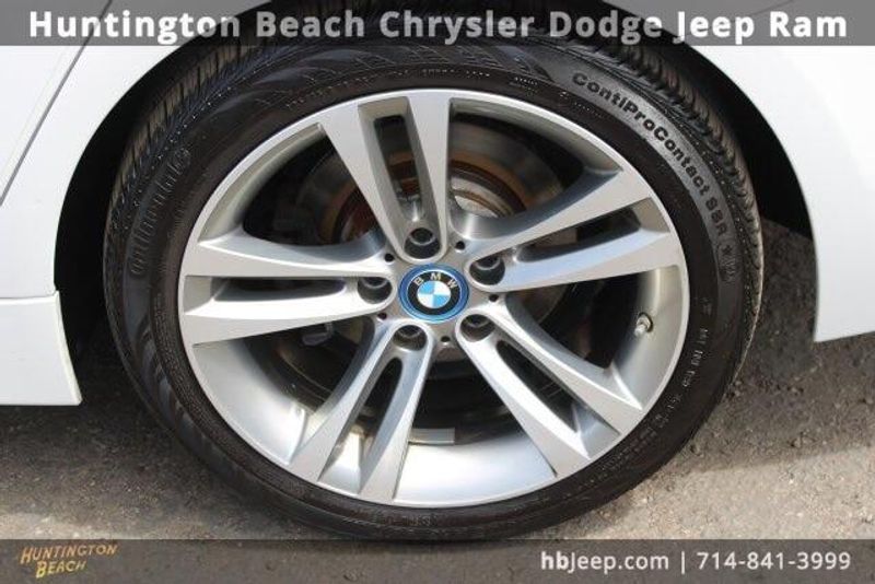 2018 BMW 3 Series 330e IperformanceImage 10