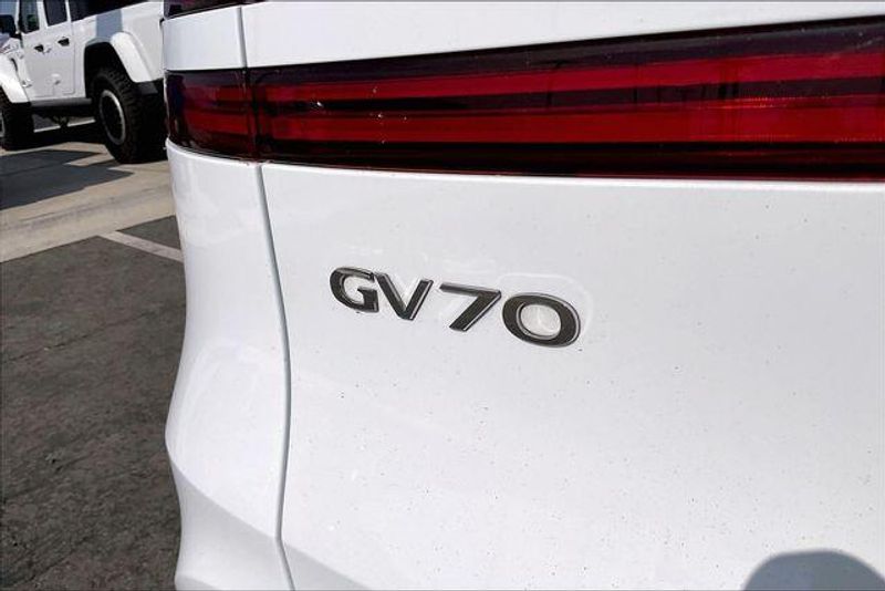 Used 2024 Genesis GV70 2.5TImage 31
