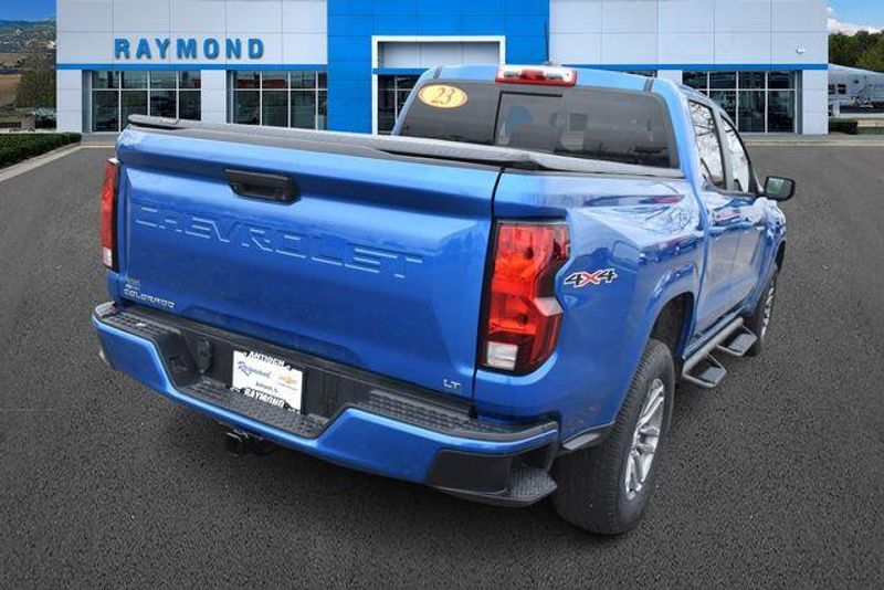 Used 2023 Chevrolet Colorado LTImage 3