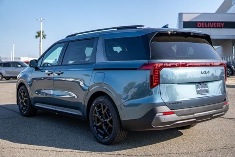 2026 Kia Carnival SX PrestigeImage 5