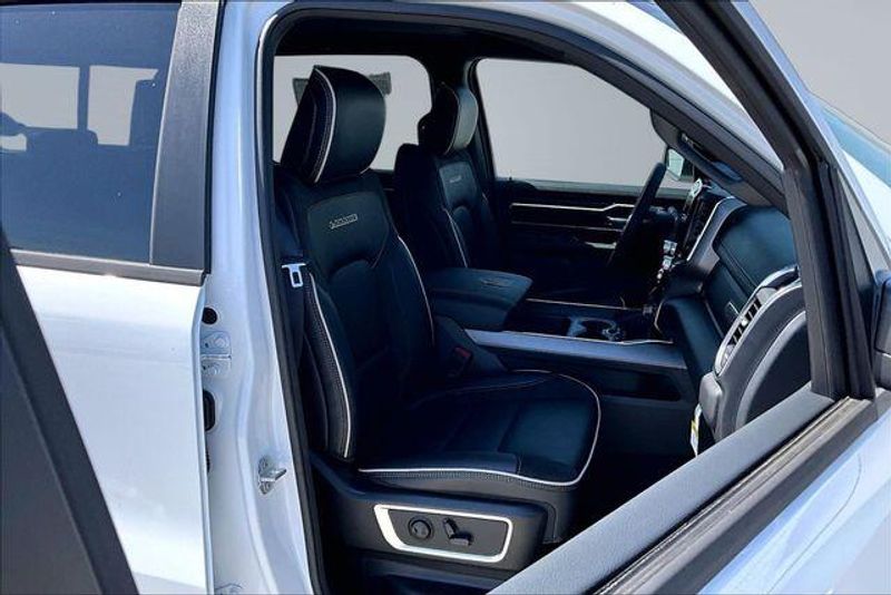 New 2026 RAM 1500 LaramieImage 16