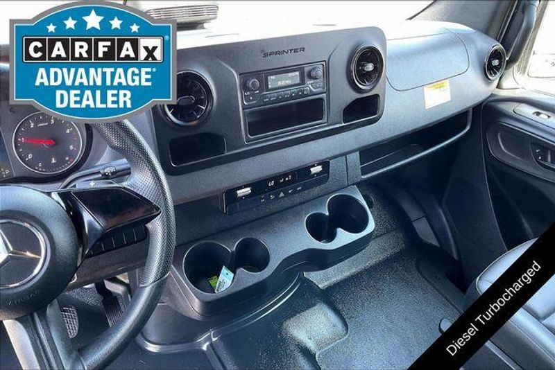 Used 2025 Mercedes-Benz Sprinter 2500 Crew 144 WBImage 4