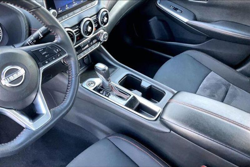 Used 2024 Nissan Sentra SRImage 17