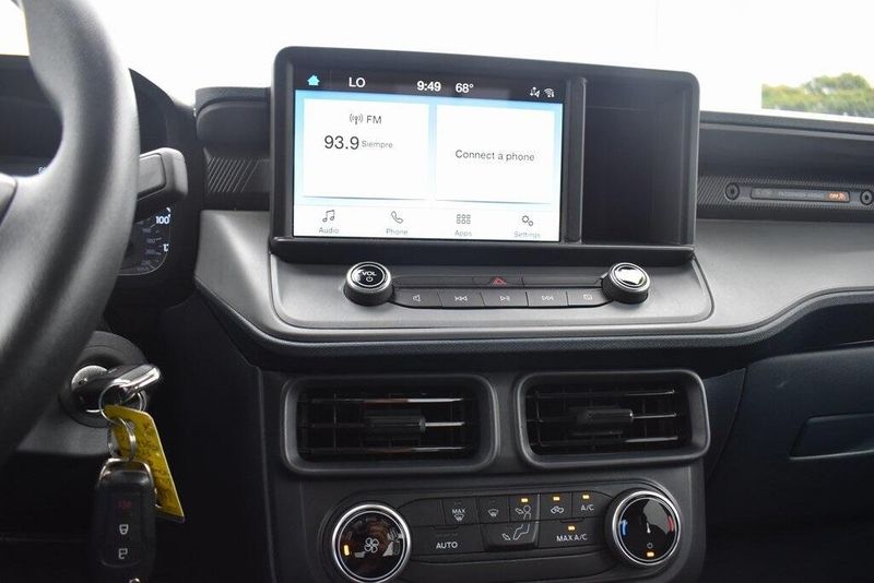 Used 2023 Ford Maverick XLImage 14