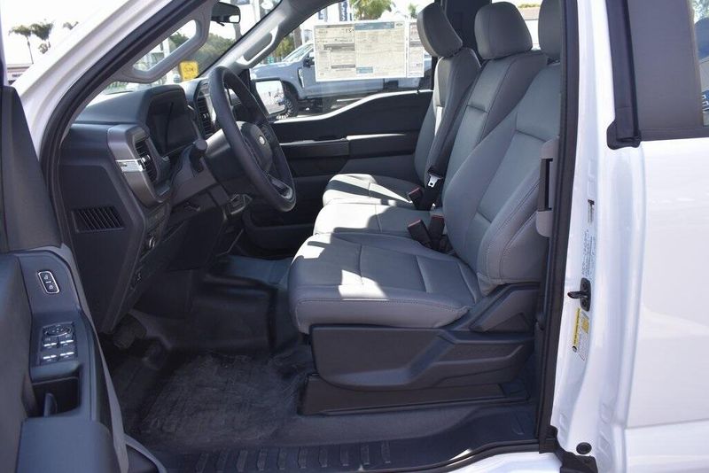 New 2025 Ford F-150 XLImage 14