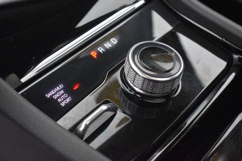 Used 2021 Jeep Grand-Cherokee-L LimitedImage 29