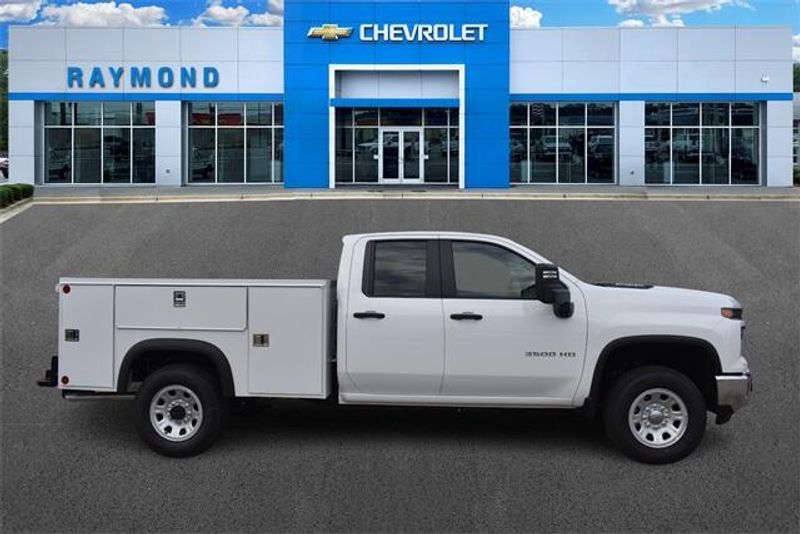 New 2025 Chevrolet Silverado 3500HD Work TruckImage 2
