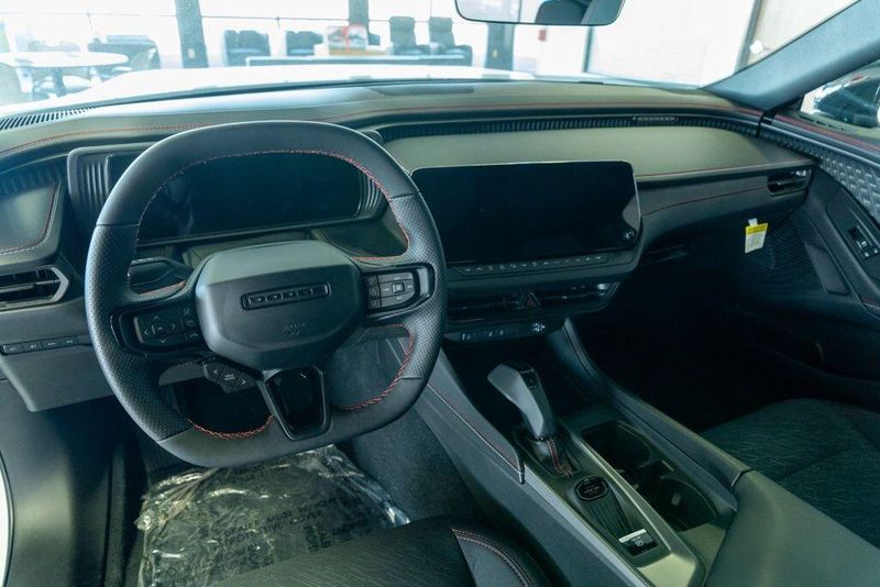 New 2026 Dodge Charger R/TImage 14