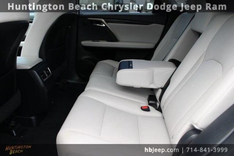 2022 Lexus RX 350Image 35