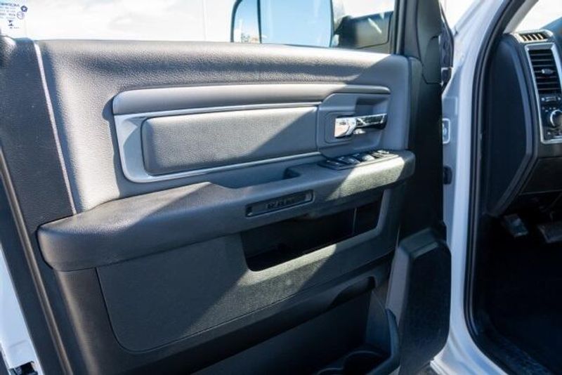 Used 2023 RAM 1500 Classic SLTImage 13