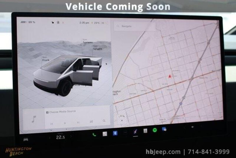2024 Tesla Cybertruck BaseImage 32