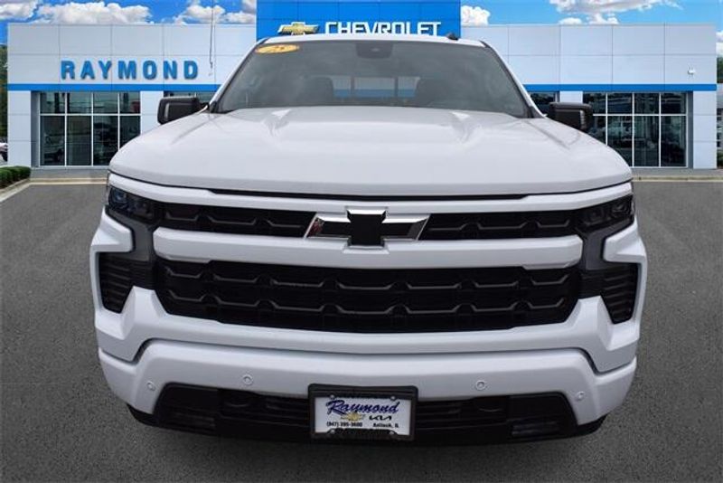 2025 Chevrolet Silverado 1500 RSTImage 8