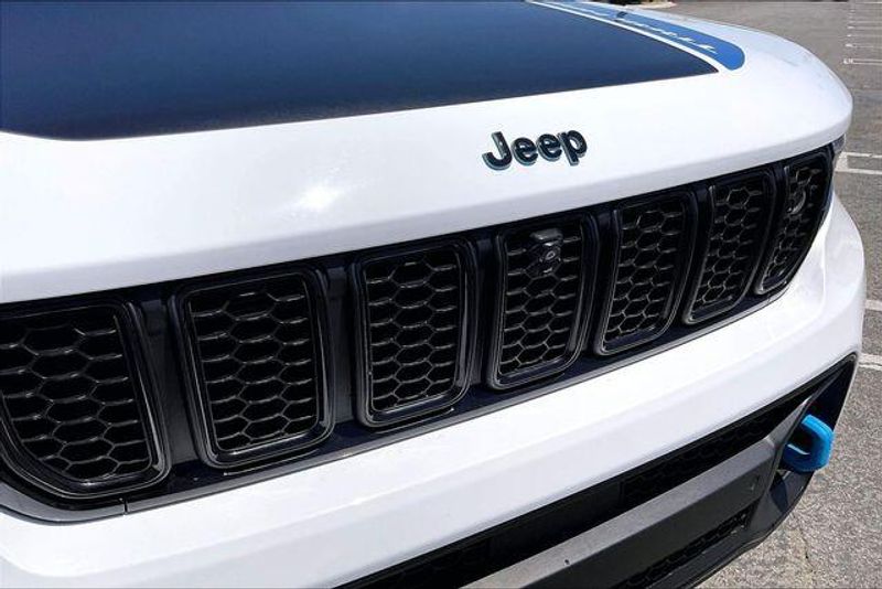 Used 2023 Jeep Grand Cherokee 4xe Trailhawk 4xeImage 30