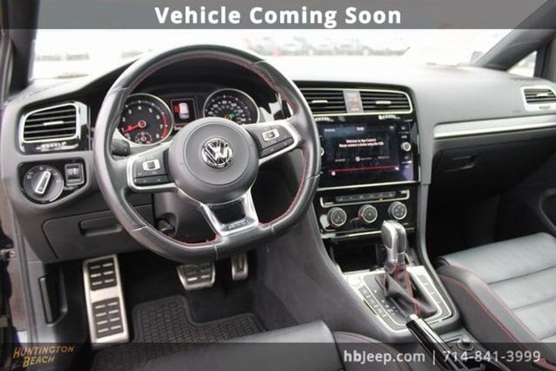 2018 Volkswagen Golf GTI 2.0T SEImage 14