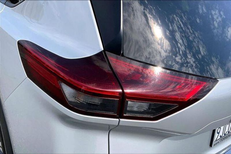 Used 2023 Nissan Rogue SVImage 28