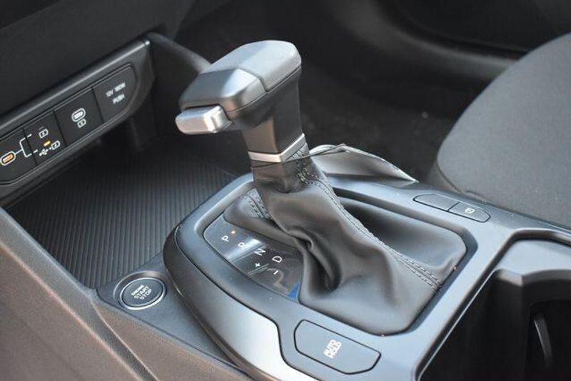 New 2026 Kia K4 LXSImage 21