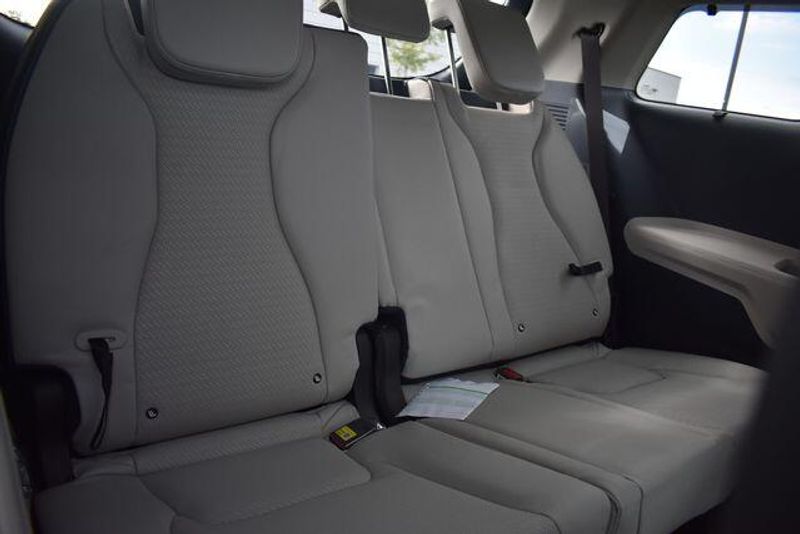New 2026 Kia Carnival SX PrestigeImage 16