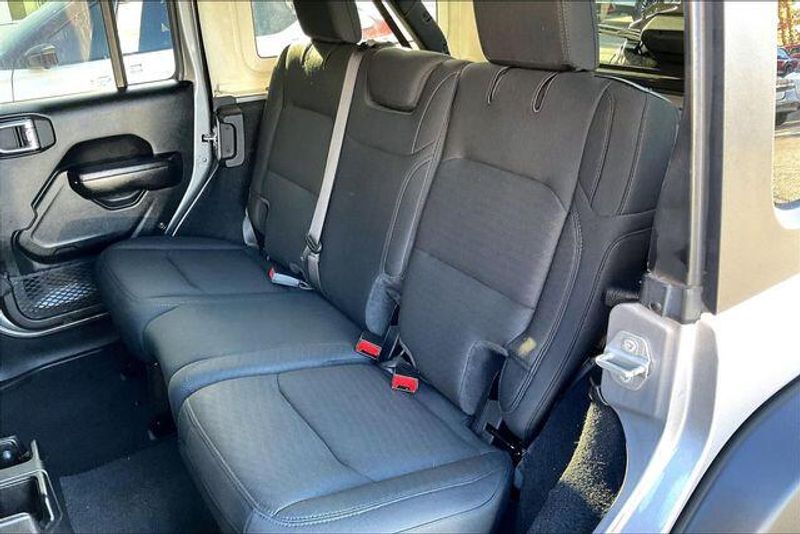 Used 2021 Jeep Wrangler Unlimited Sport SImage 25