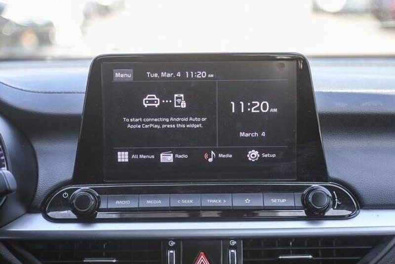 2022 Kia Forte LXSImage 15