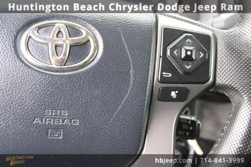 2016 Toyota Tacoma SR5Image 24