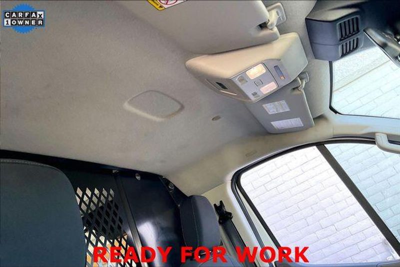 Used 2024 Ford Transit-250 Cargo Van BaseImage 26