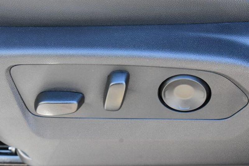 New 2026 Chevrolet Suburban High CountryImage 33