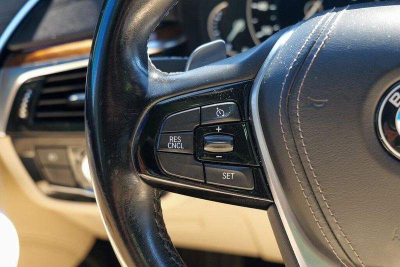 2018 Bmw 540i xDrive photo 38