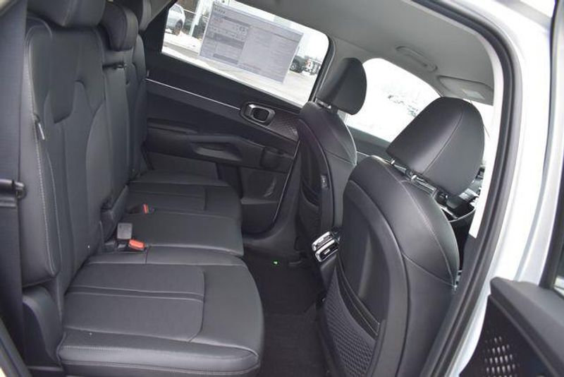 New 2026 Kia Sorento EXImage 15