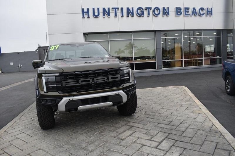 New 2025 Ford F-150 RaptorImage 32