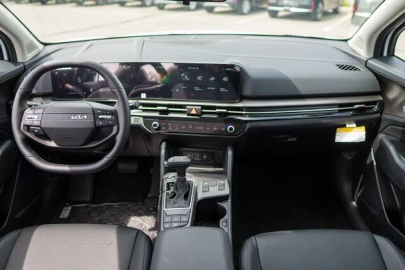 2026 Kia Sportage EXImage 16