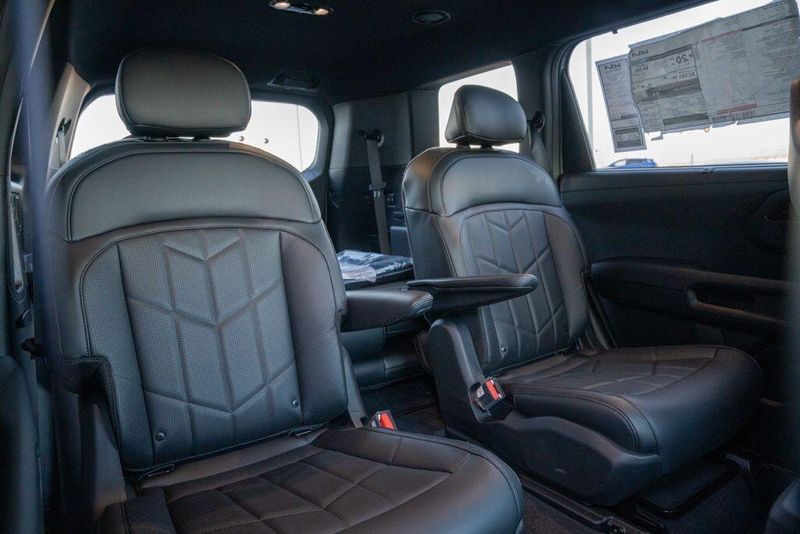 New 2027 Kia Telluride X-Line SX-PrestigeImage 18