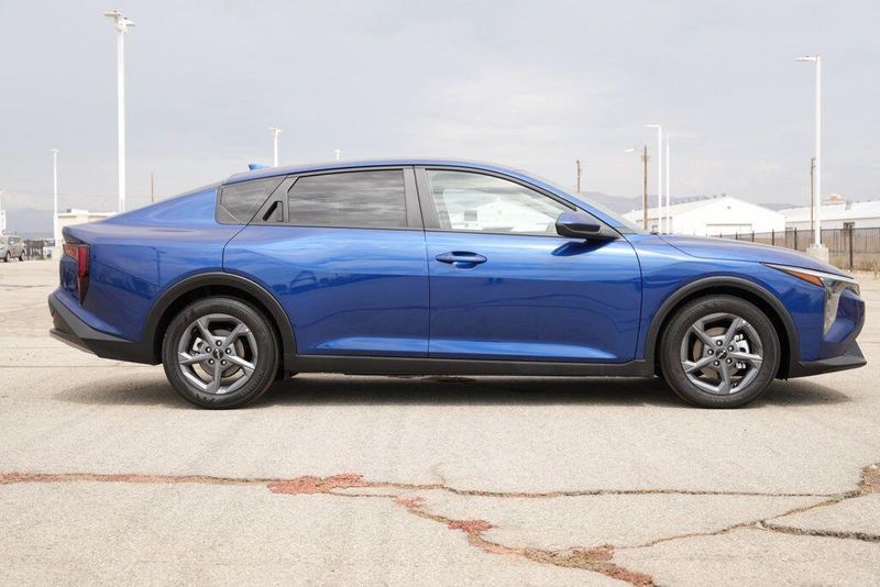 Used 2026 Kia K4 LXSImage 8