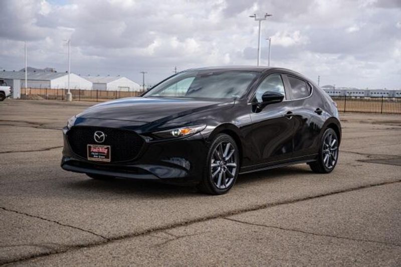 Used 2021 Mazda Mazda3 SelectImage 3