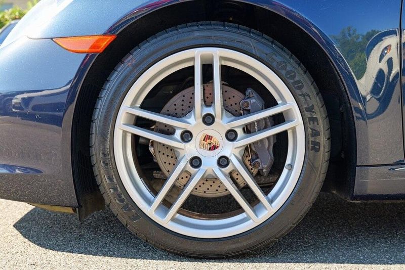 2014 Porsche 911 Cabriolet photo 15