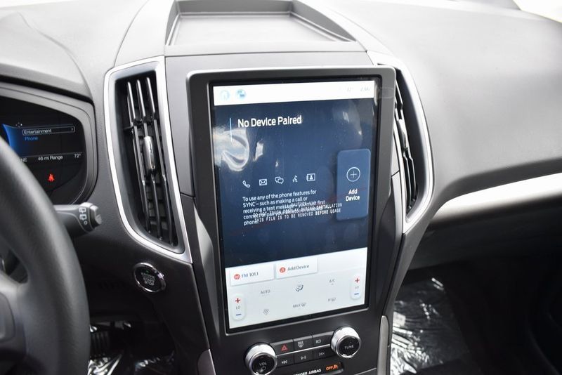 2024 Ford Edge SEImage 19