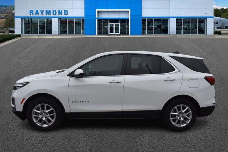 Used 2023 Chevrolet Equinox LTImage 6