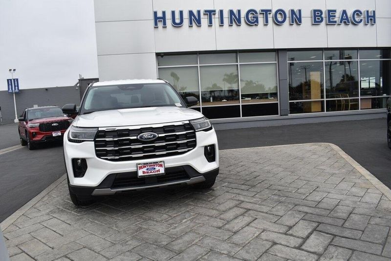 New 2025 Ford Explorer ActiveImage 22