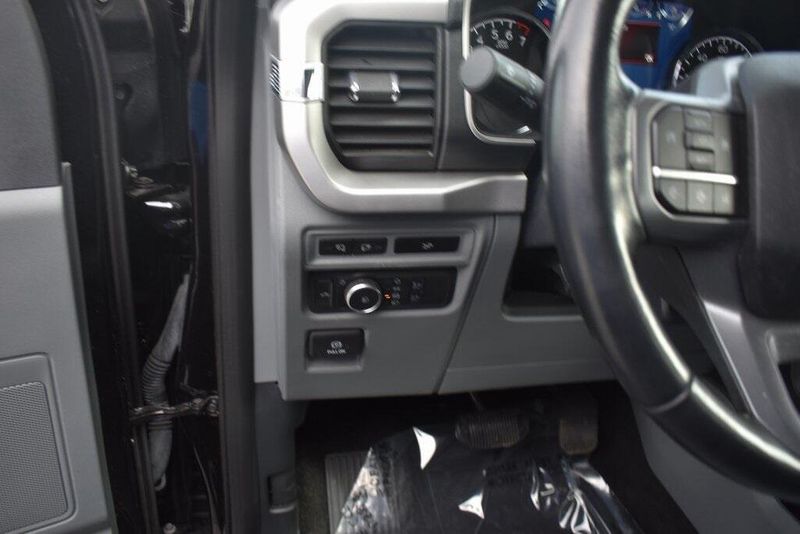 2022 Ford F-150 XLTImage 19