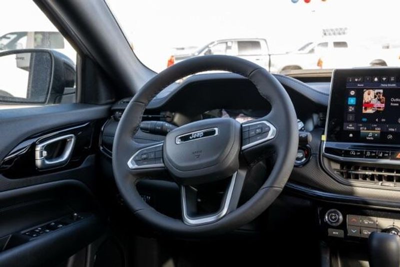 New 2026 Jeep Compass Image 15