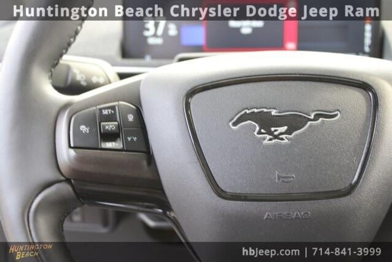 2021 Ford Mustang Mach-E PremiumImage 22