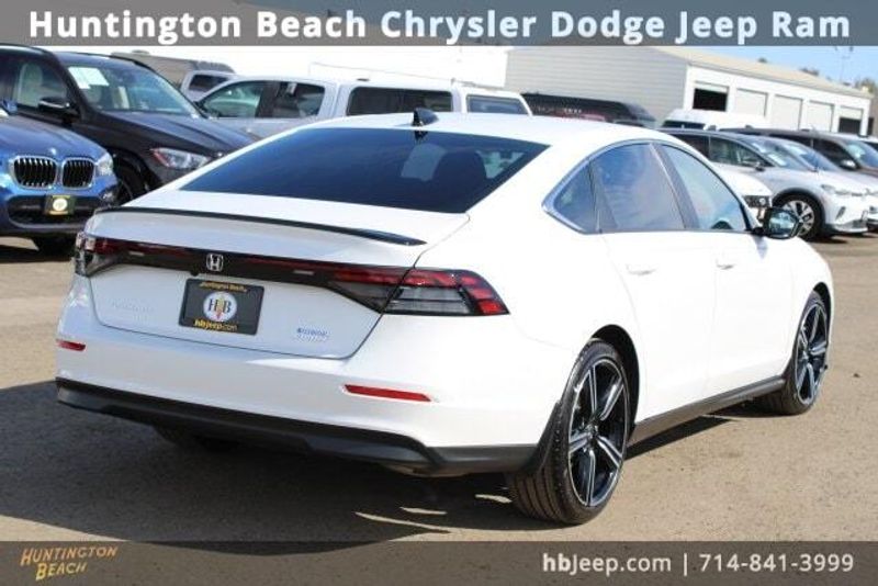2024 Honda Accord Hybrid SportImage 5