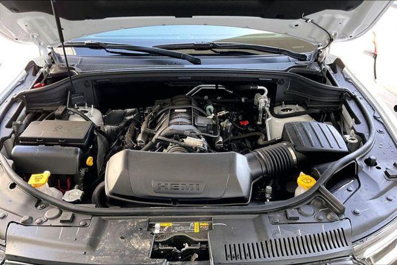 New 2026 Dodge Durango Gt Premium Awd Hemi V8Image 9