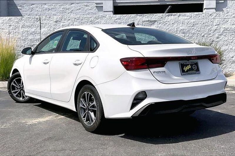 Used 2023 Kia Forte LXSImage 10