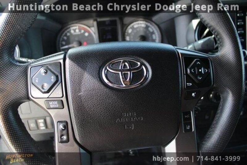 2021 Toyota Tacoma TRD Off-RoadImage 23