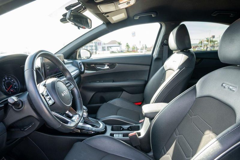 Used 2024 Kia Forte GT-LineImage 12