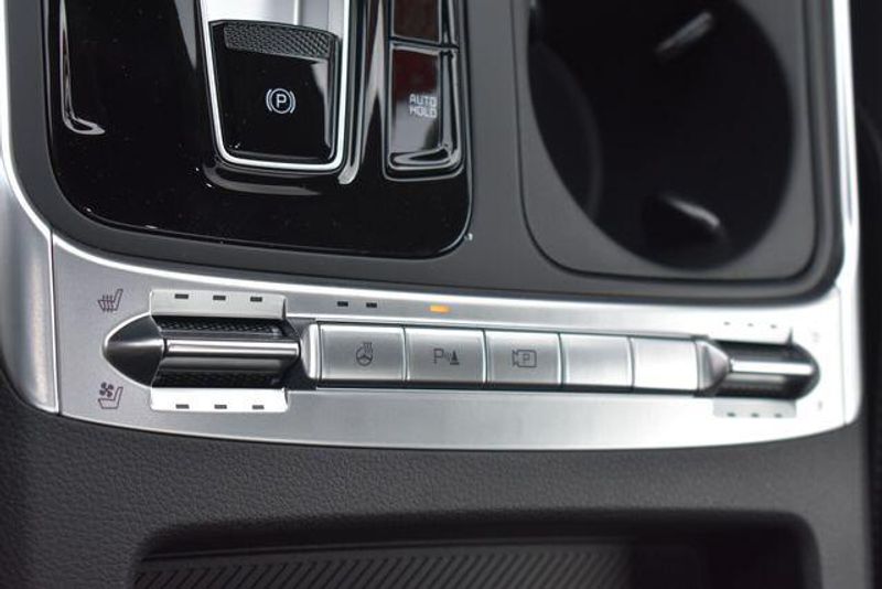 New 2026 Kia Carnival Hybrid SX PrestigeImage 31