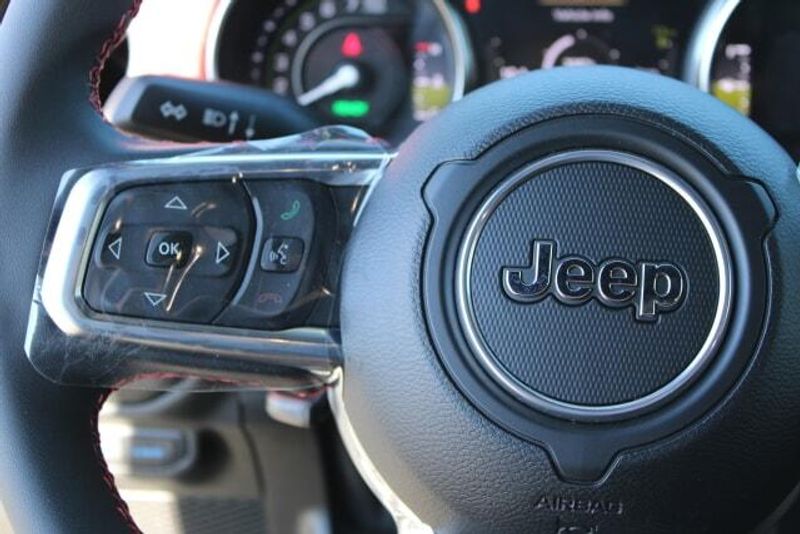 2023 Jeep Wrangler 4xE Rubicon 20th Anniversary 4x4Image 35